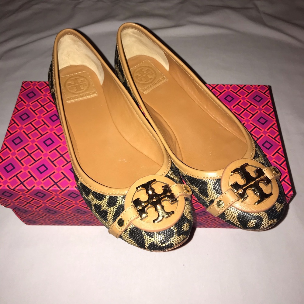Tory Burch Leopard-Print Ballet Flats with Tan Trim & Gold Logo - Picture 3 of 8